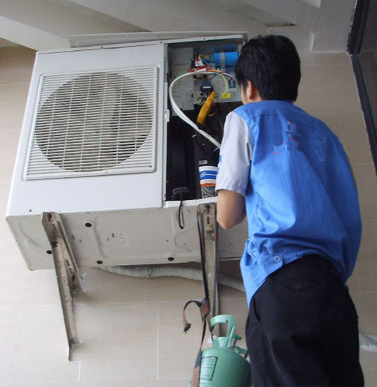 金凤空调开机无反应维修